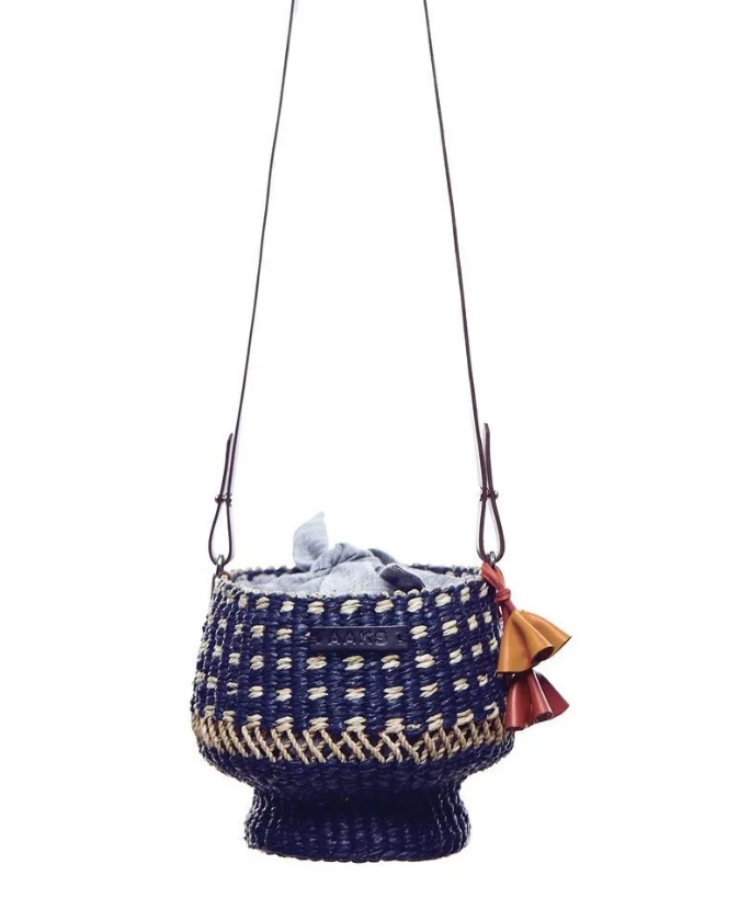 BOW POT