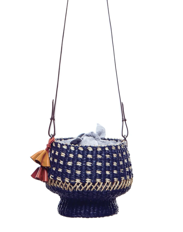 BOW POT