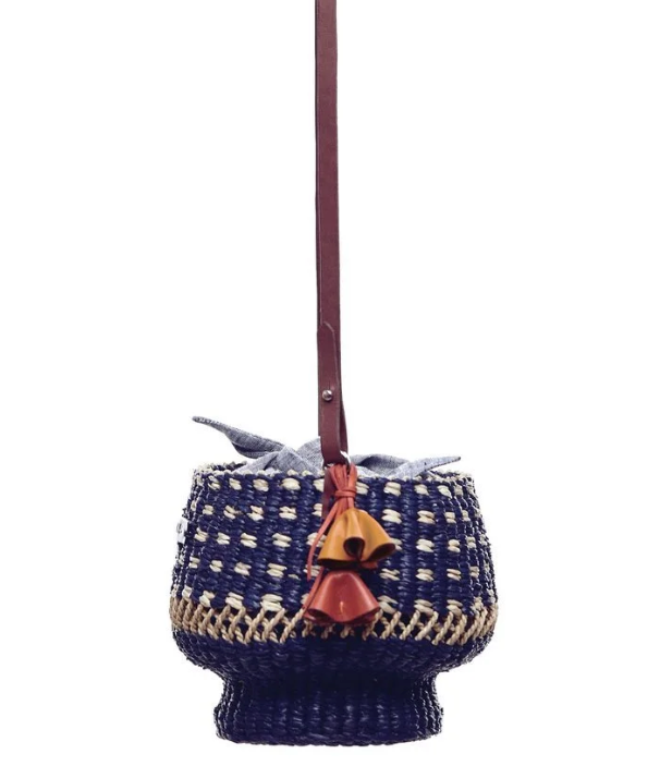 BOW POT