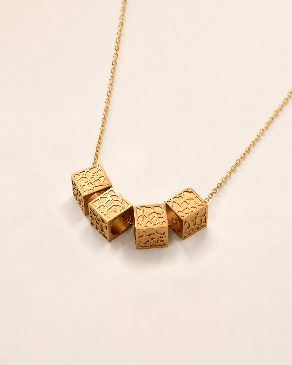 Giraffe 4 Cubes Necklace