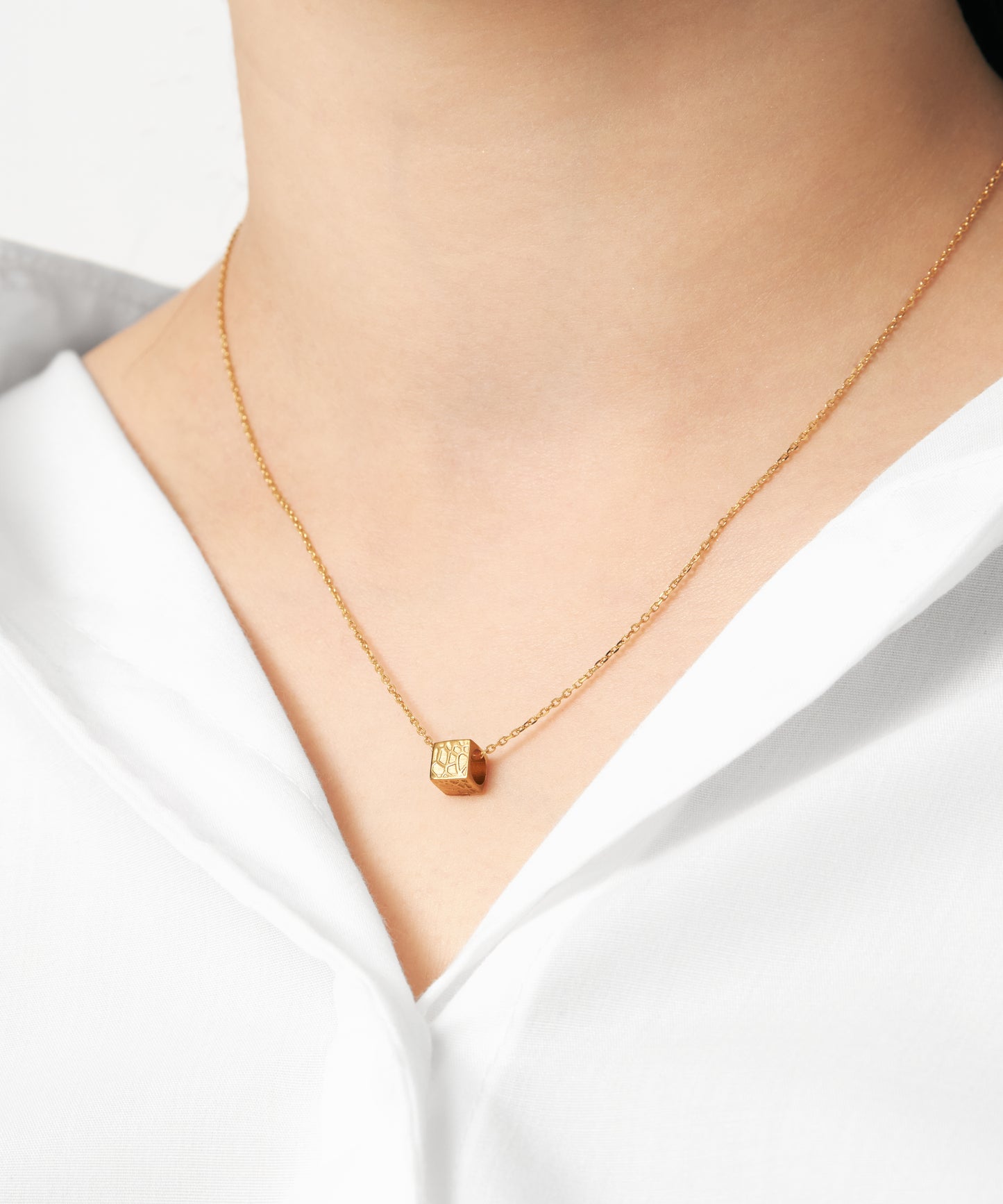Giraffe Cube Necklace